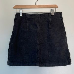 Topshop Moto black denim straight mini skirt size 6